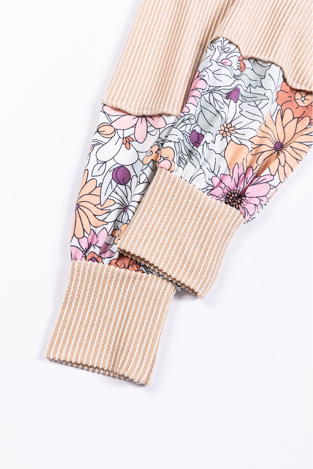 Top a maniche lunghe patchwork floreale con cordoncino di farina d'avena