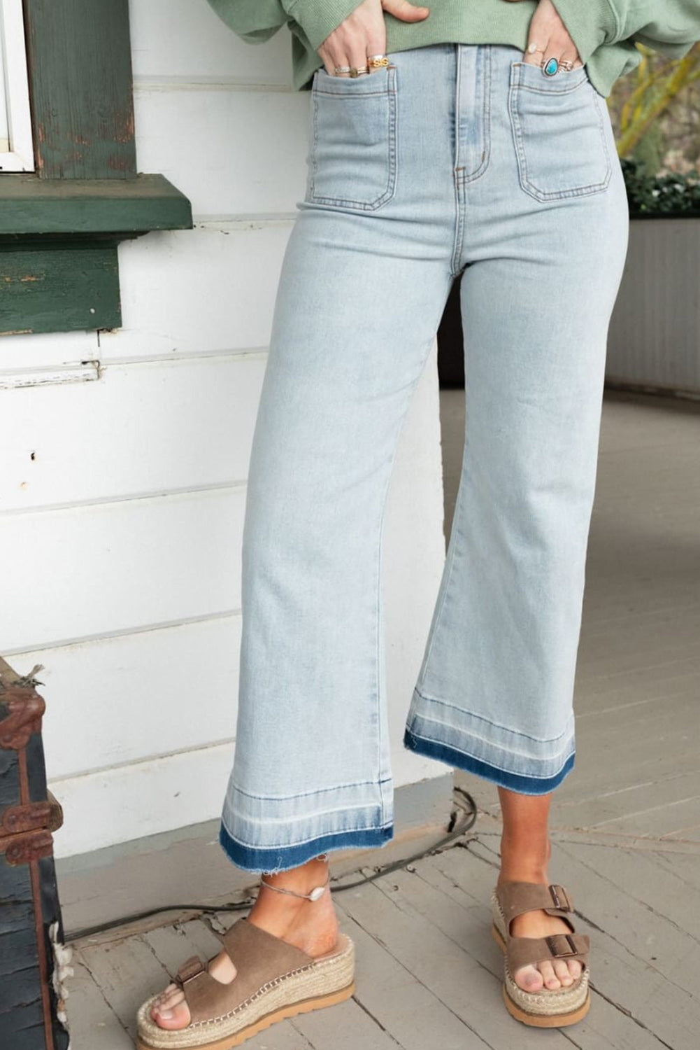 Jeans corti con tasche con bordo a contrasto lavaggio acido blu Beau