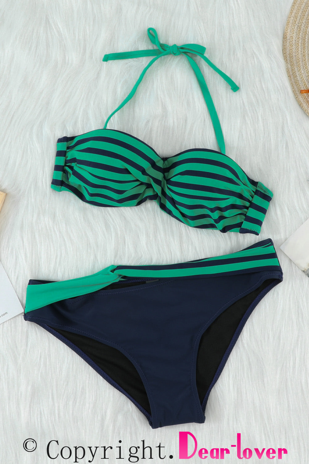 Grüner Neckholder-Bandeau-Bikini mit Streifen