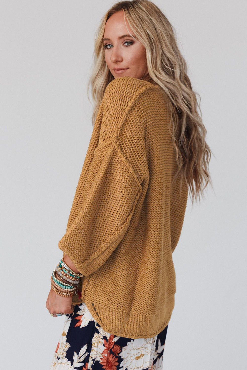 Rjav ohlapen pleten pulover s slouchy teksturo