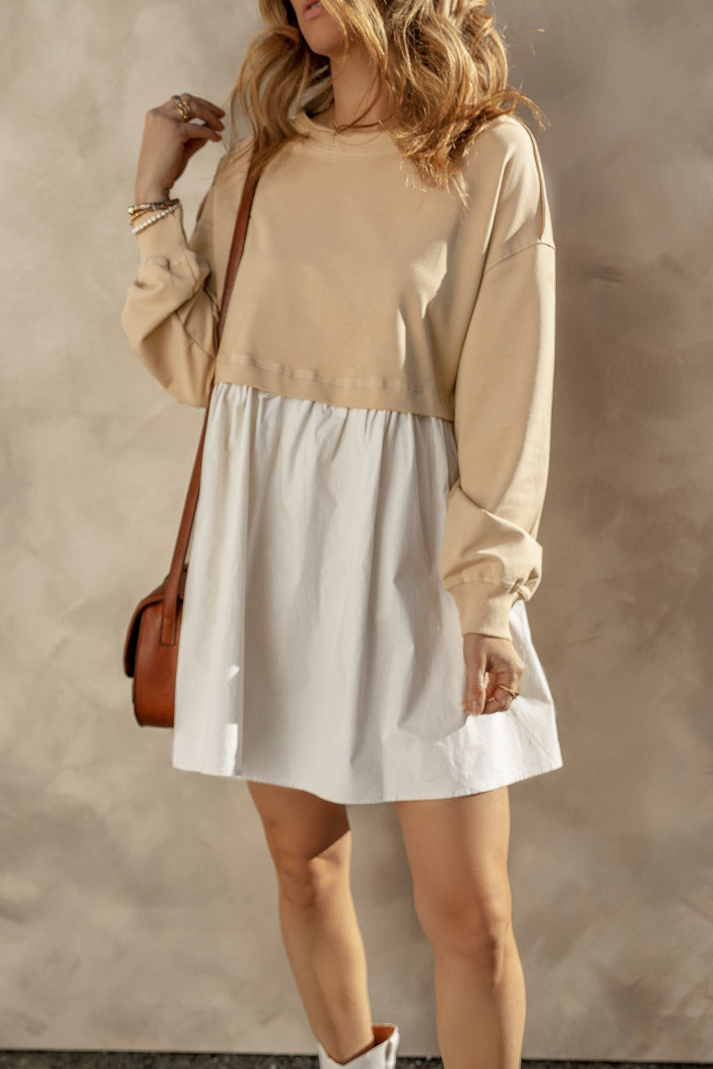 Mini-robe en popeline sweat-shirt kaki pâle