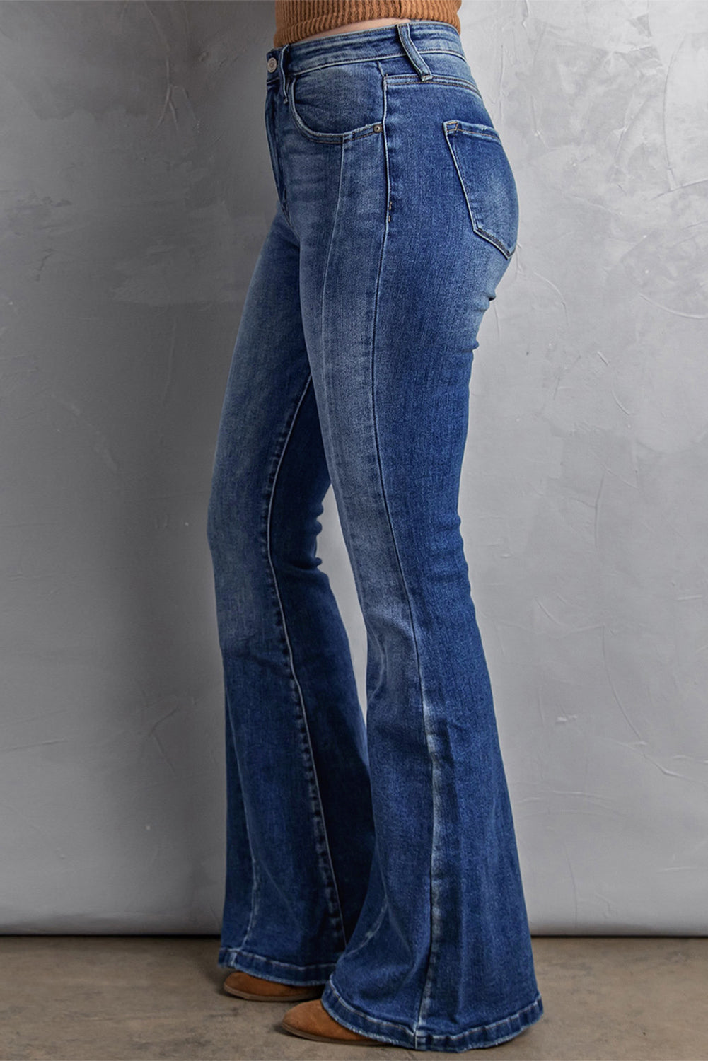 Jeans svasati lavati con cuciture taglie forti blu scuro