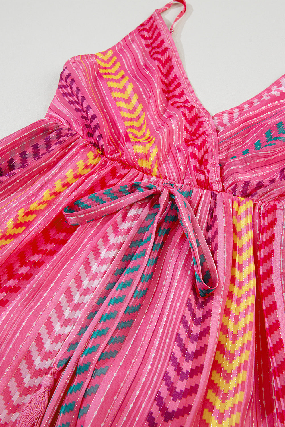 Robe longue portefeuille à pampilles et imprimé western rose à col en V