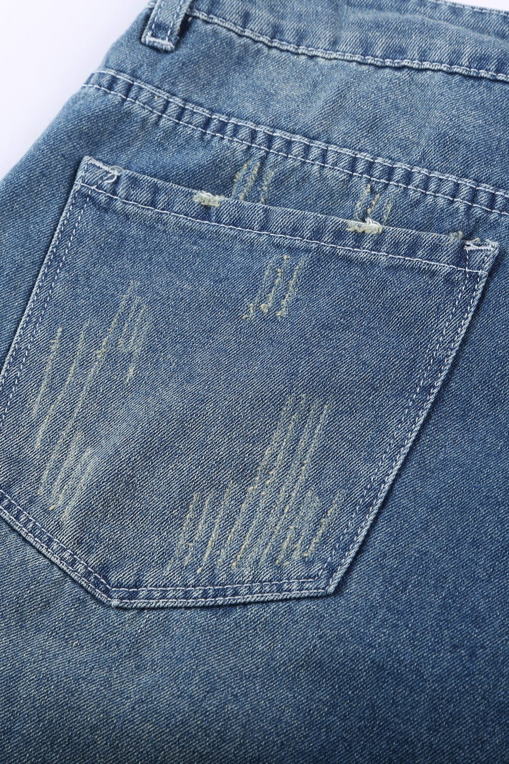 Iskrzane plave traper kratke hlače s poderanim valjanim porubom