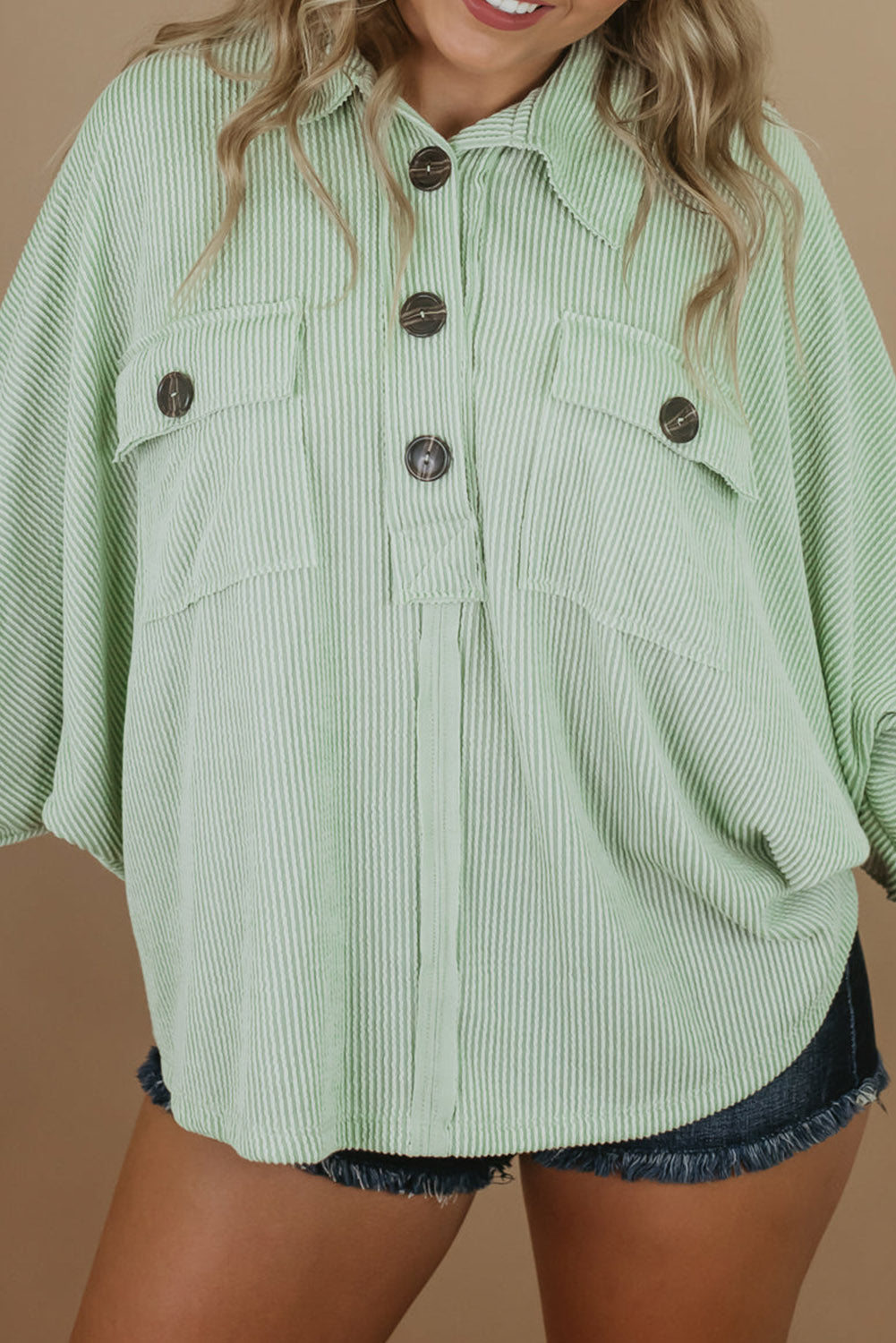 Zelena rebrasta majica s dugim rukavima i dugim rukavima veće veličine