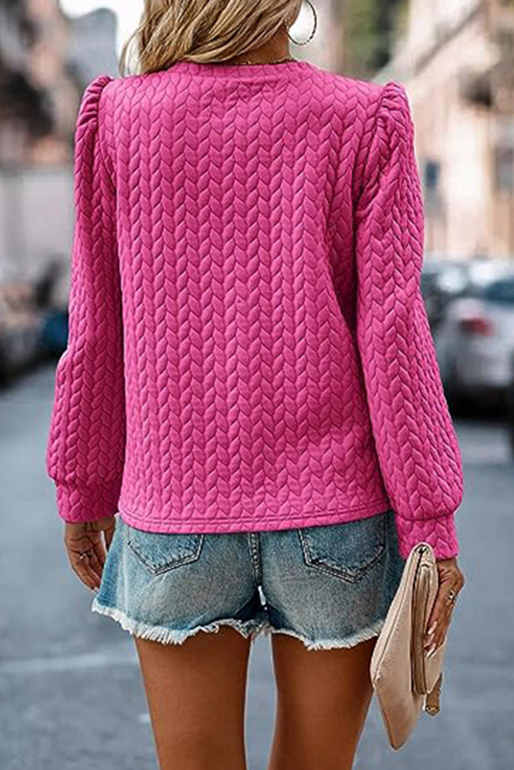 Rosarotes, strukturiertes Sweatshirt mit Zopfmuster und Puffärmeln