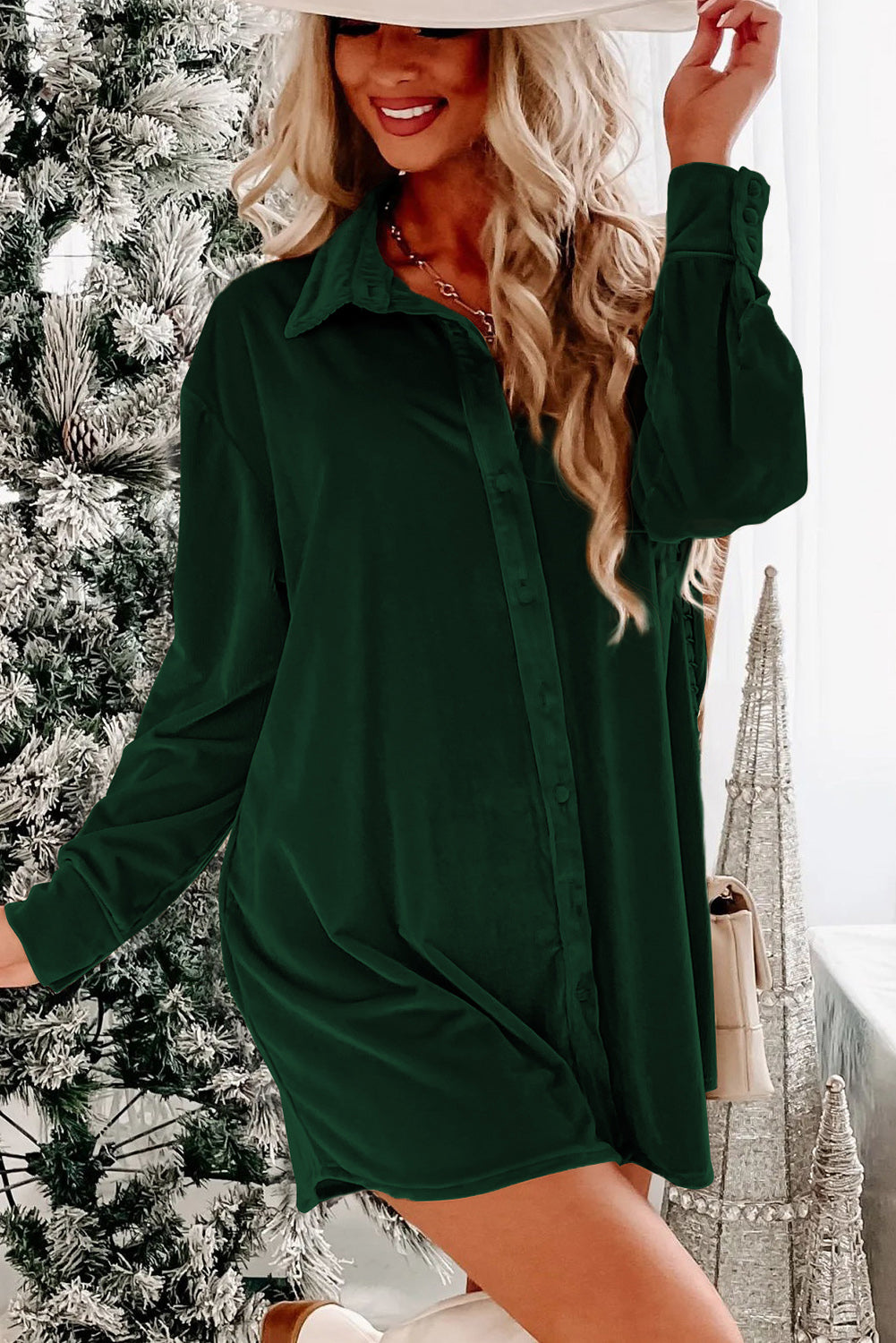 Mini-robe chemise boutonnée sur le devant en velours vert noirâtre