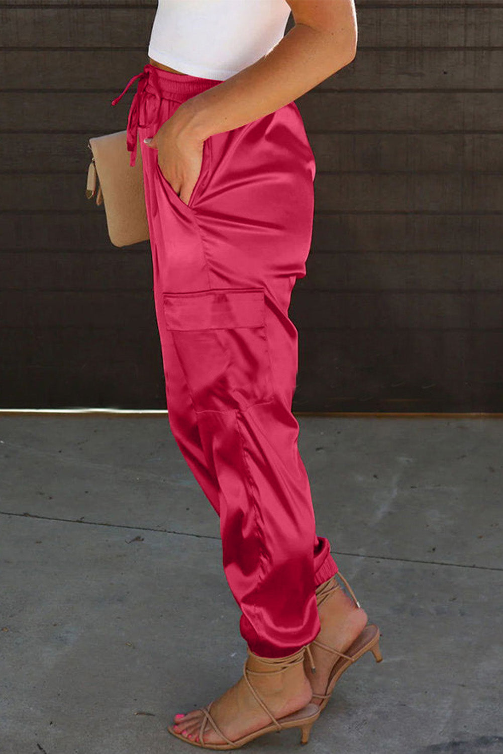 Pantalon taille élastique avec cordon de serrage et poches en satin rose