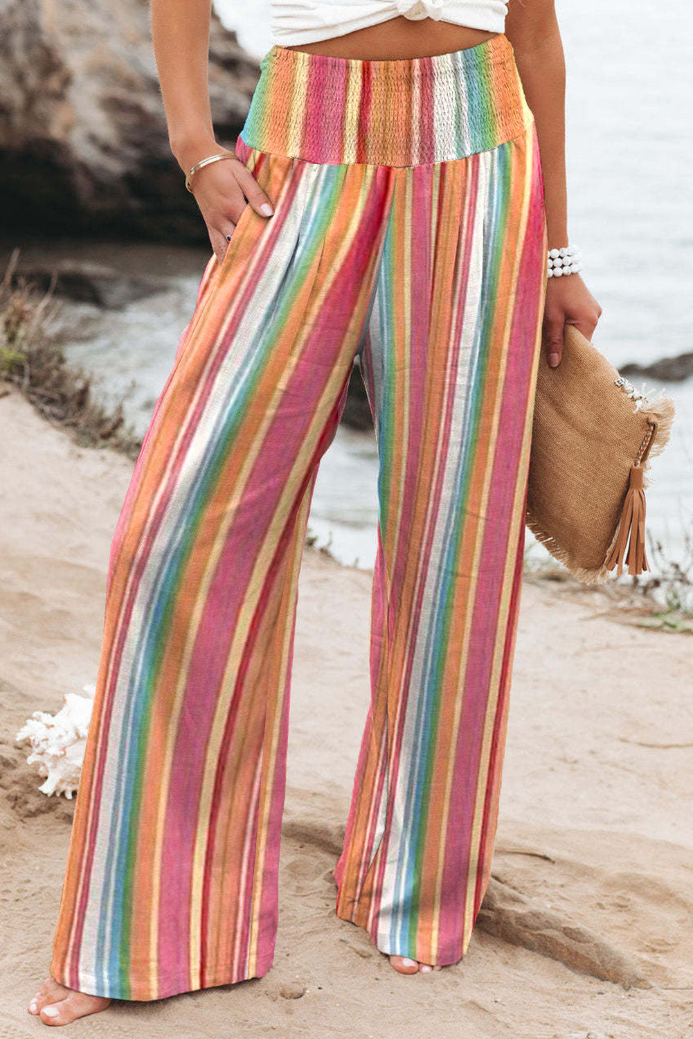 Pantaloni larghi a vita alta con motivo smock a righe multicolori