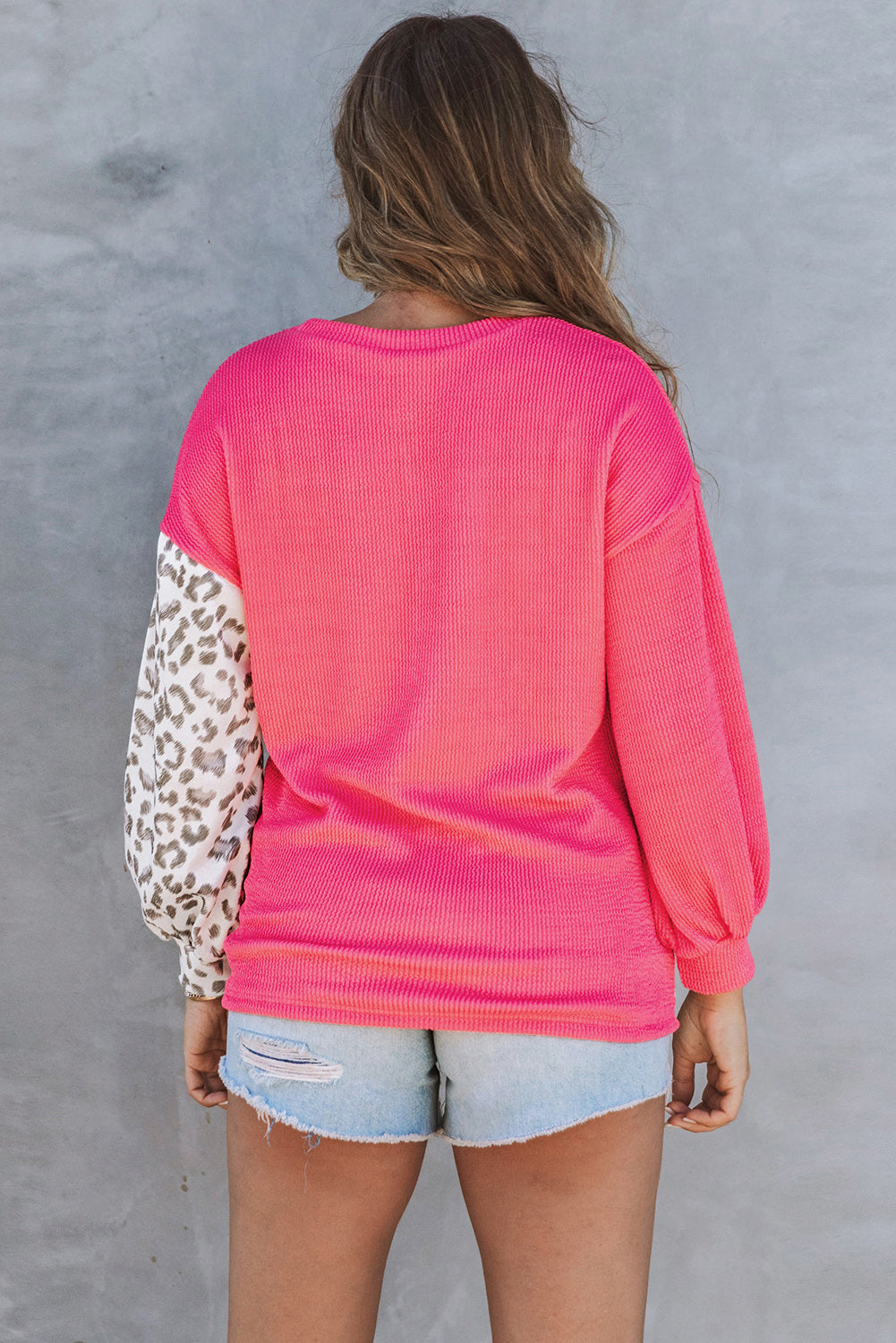 Rebrasta majica z dolgimi rokavi v barvah Rose Leopard Patchwork