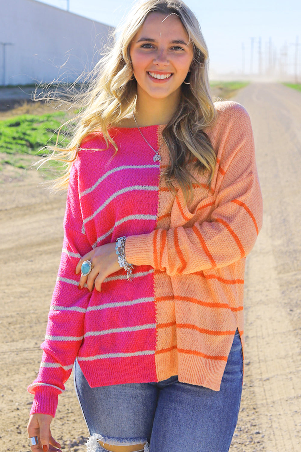 Maglione in maglia vestibilità ampia a blocchi di colore a righe multicolori