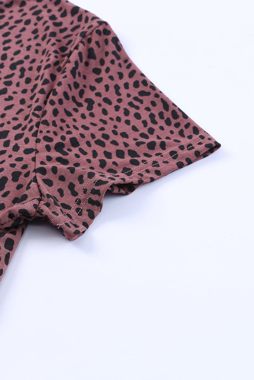 T-shirt à manches courtes et col rond imprimé guépard rouge vif