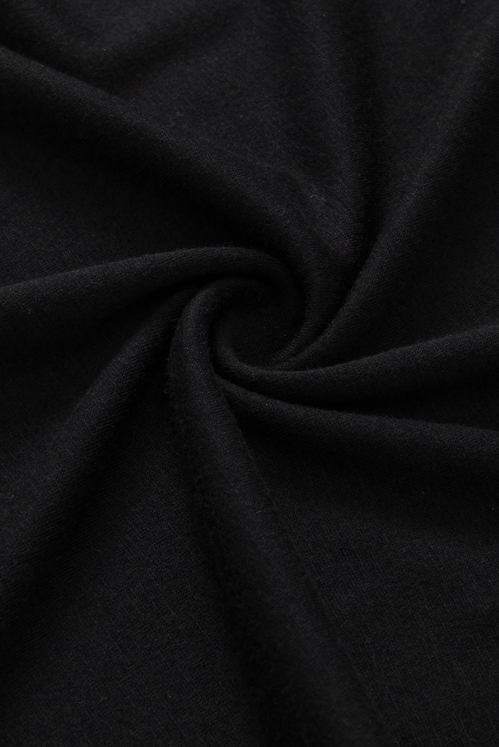 Crna majica sa zvjezdastim mrežastim lepršavim rukavima uskog kroja