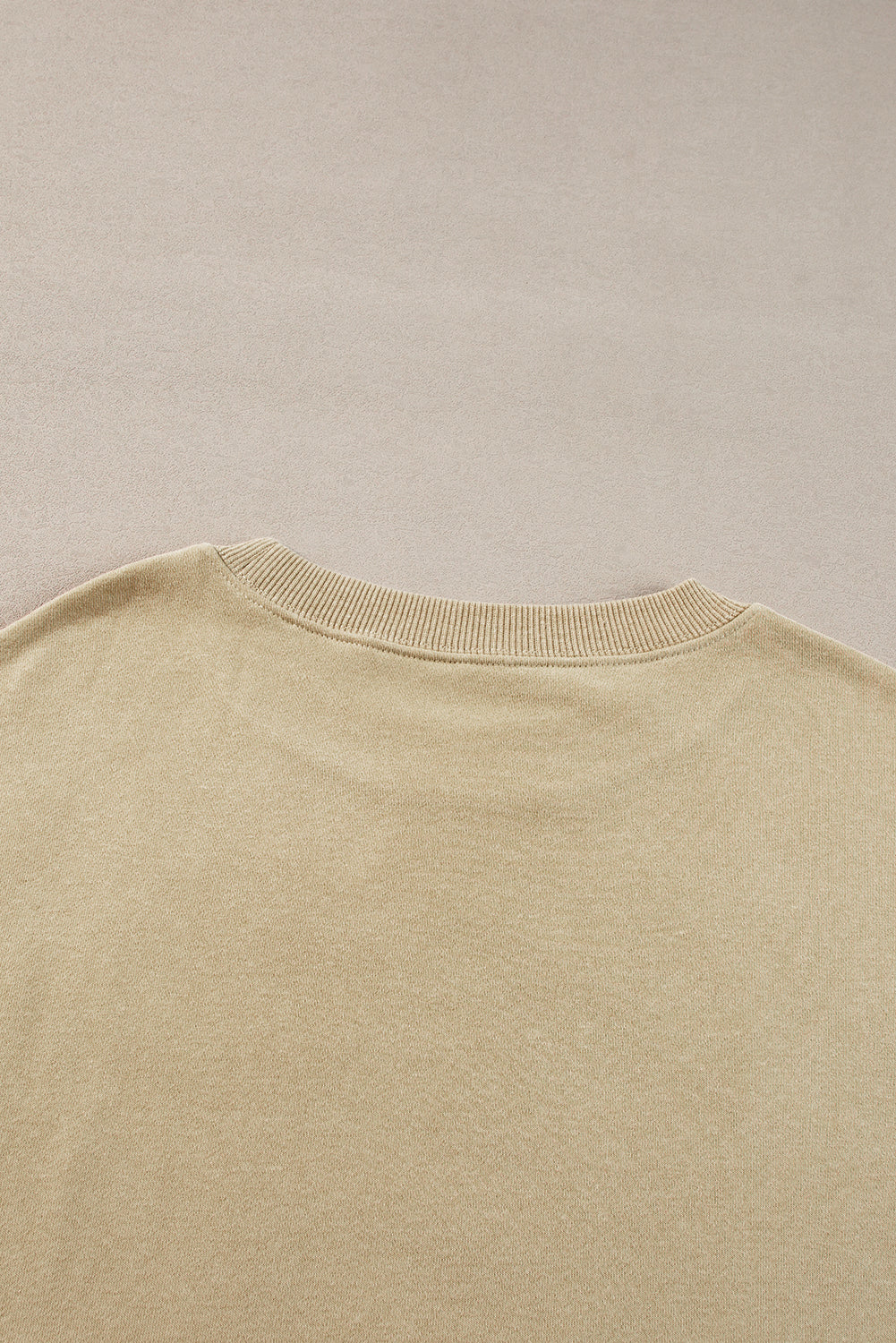 Parchment Solid Lockeres Fleece-Sweatshirt mit Rundhalsausschnitt