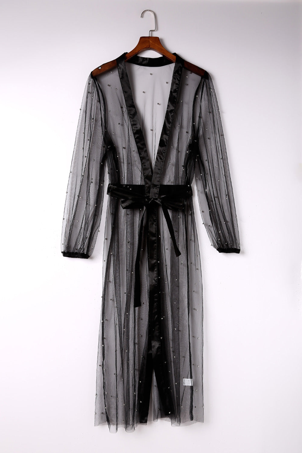 Kimono plumeau noir en tulle transparent orné