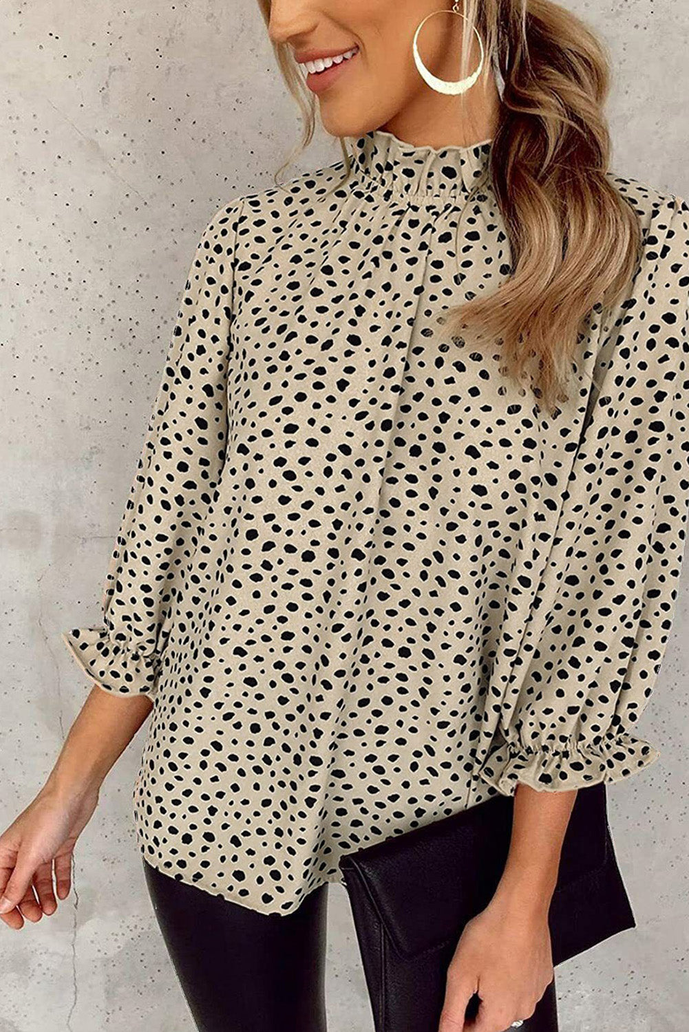 Kaki bluza z naborki in 3/4 rokavi v obliki geparda