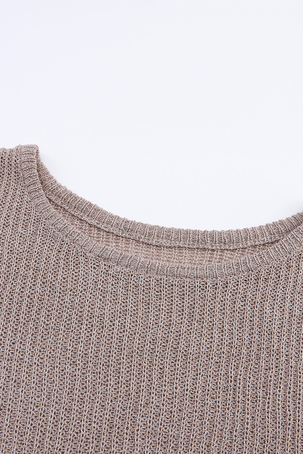 Karbonsko siv visok in nizek pulover z dolgimi rokavi