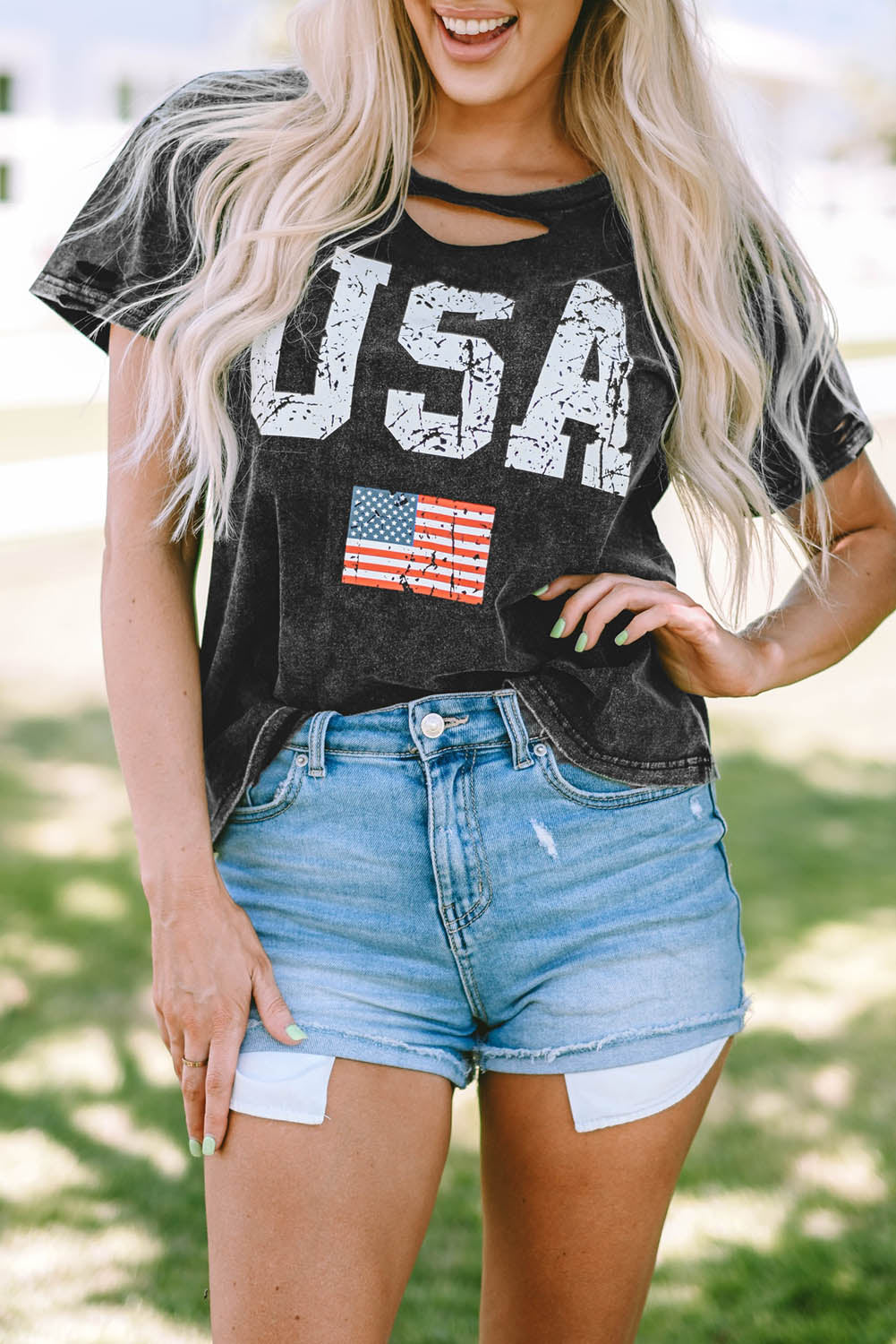 T-shirt nera con stampa bandiera USA effetto tie-dye invecchiato