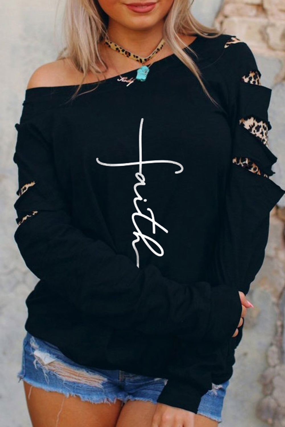 Langarm-Pullover-Sweatshirt mit Buchstaben-Print und Cut-out