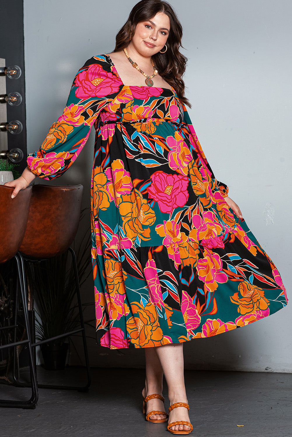 Večbarvna obleka velike velikosti s kvadratnim izrezom in visokim pasom s cvetličnim vzorcem