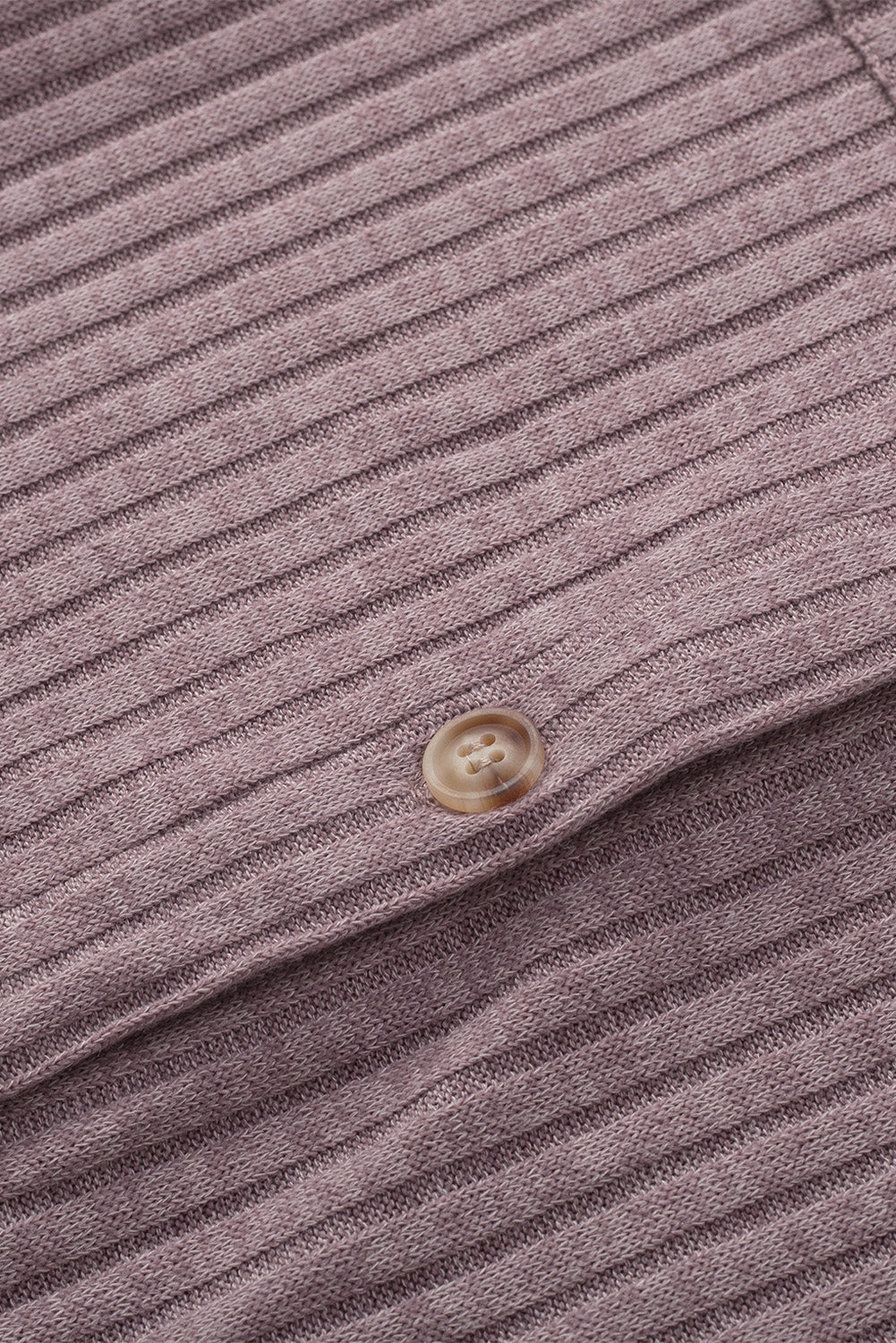 Ljubičasta rebrasta pletena jakna s preklopnim džepom