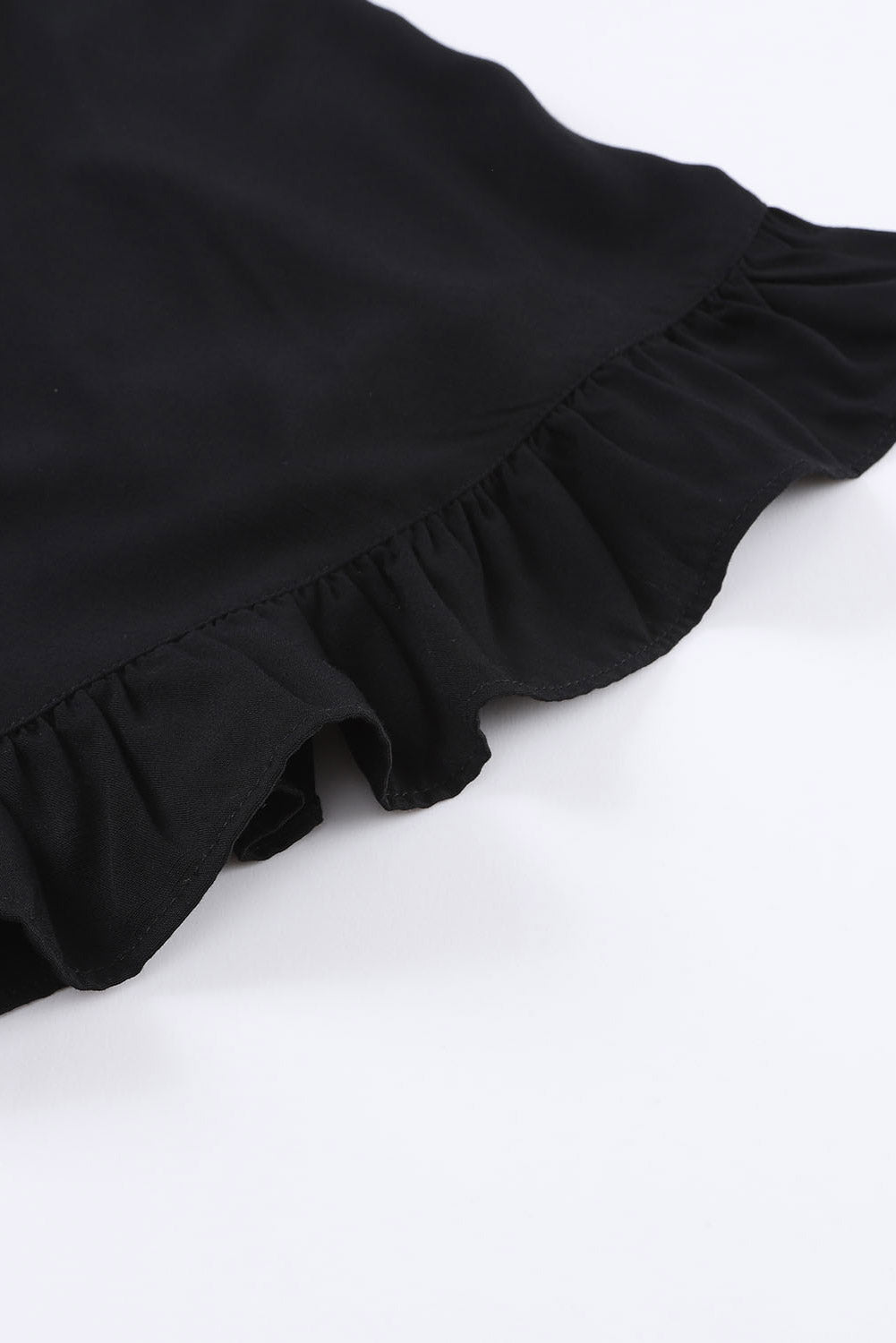 Crna Babydoll mini haljina s naborima 3/4 rukava i V izrezom