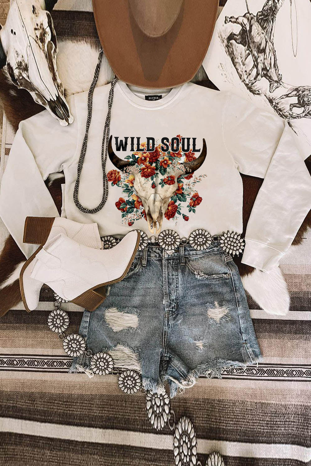 Wild Soul Floral Ochsenkopf Grafik-Sweatshirt mit tief angesetzter Schulterpartie