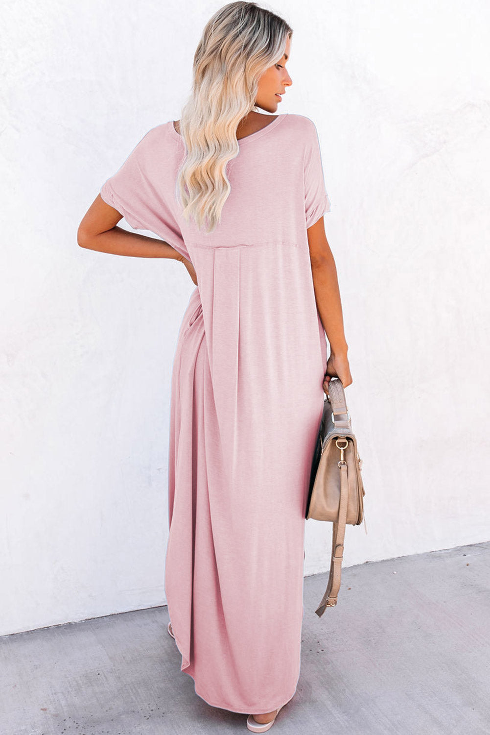 Rosa Maxi-T-Shirt-Kleid mit V-Ausschnitt und versteckten Taschenschlitzen