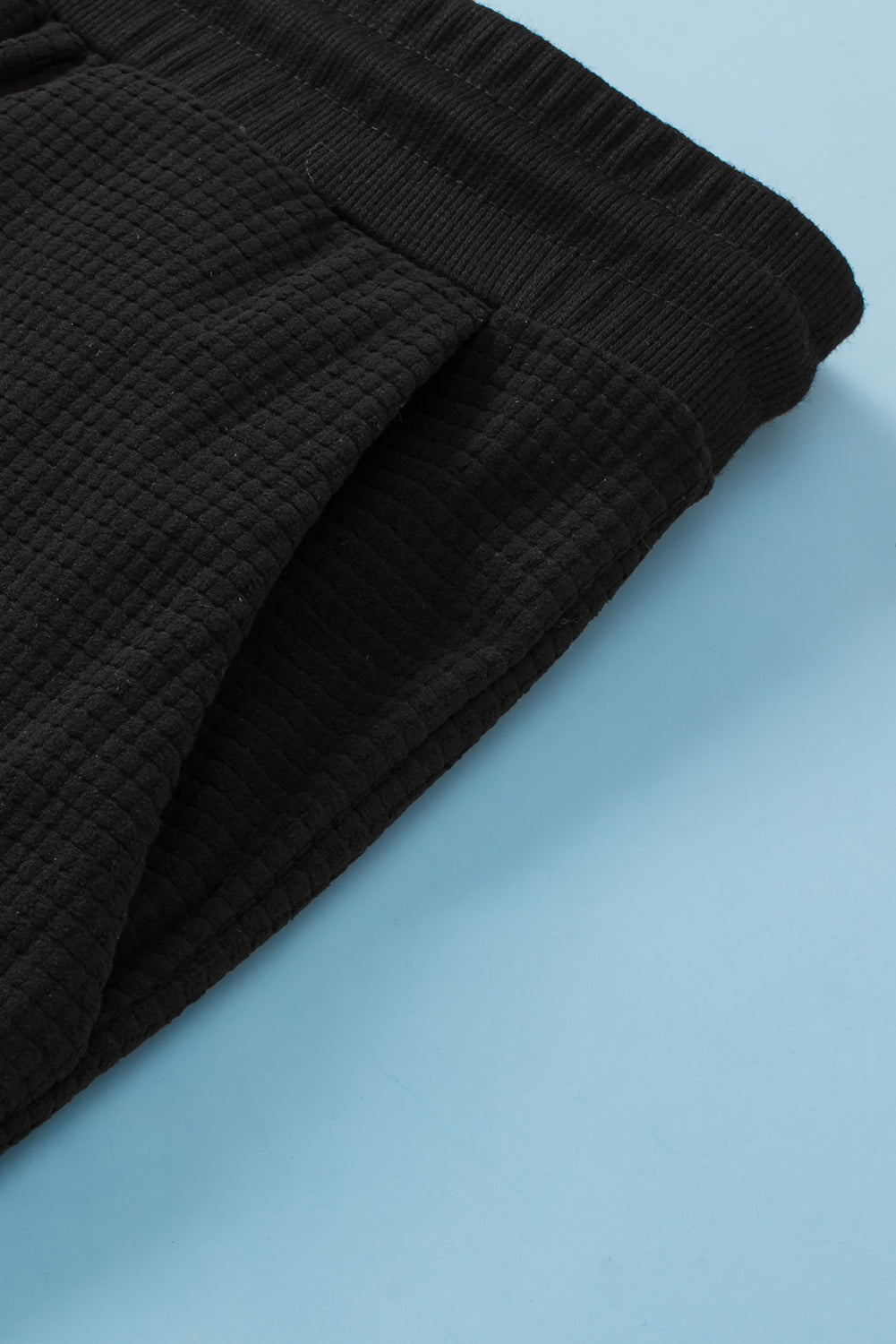 Pantalon de jogging texturé à cordon de serrage et coutures apparentes de grande taille noir