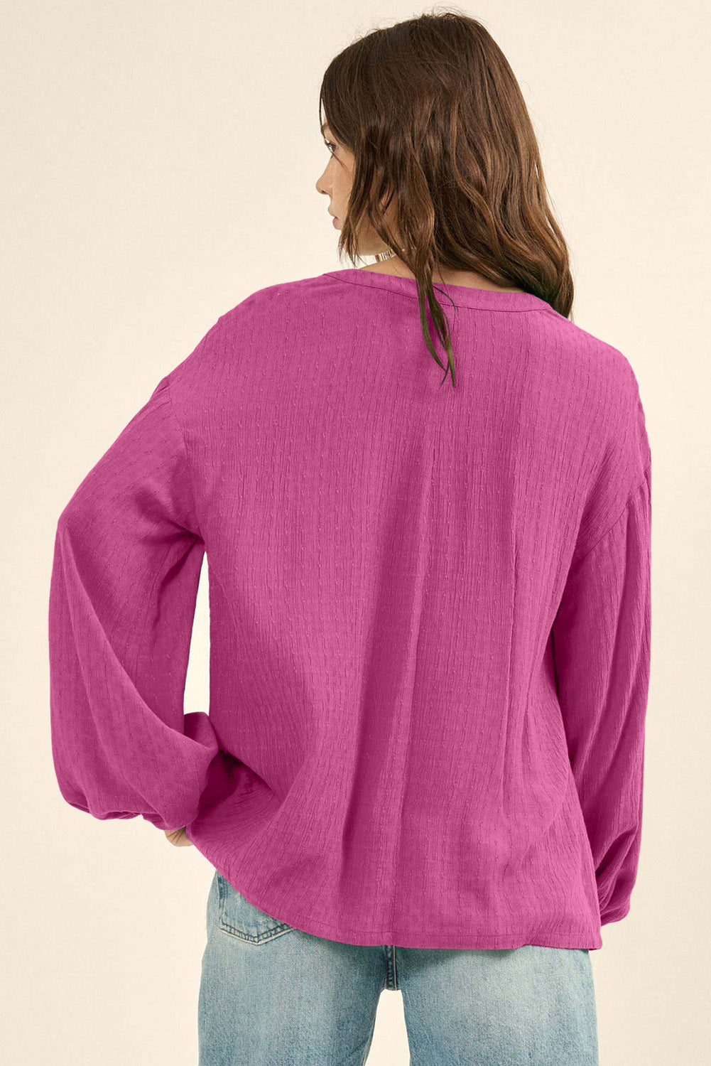 Ružičasta jednobojna jacquard košulja s puf rukavima na kopčanje