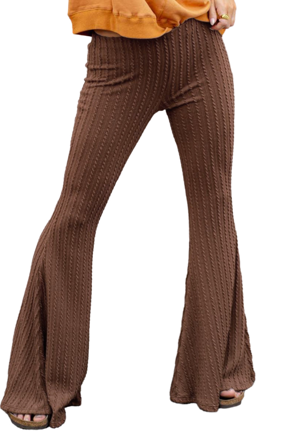 Pletene hlače s širokim pasom s kavno teksturo