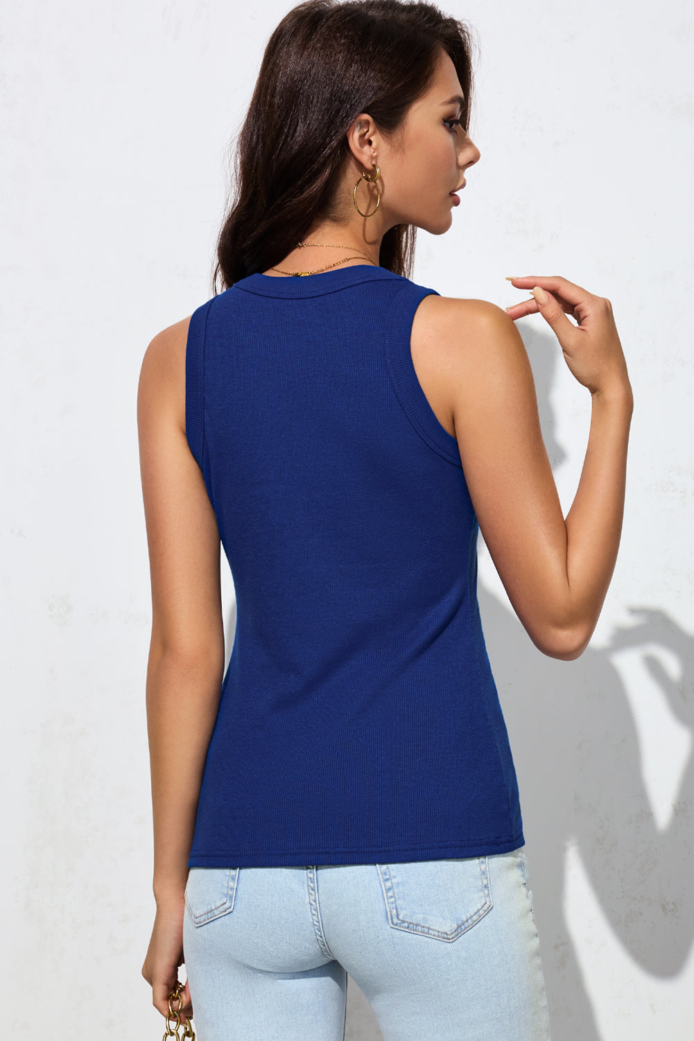 Blue Solid Round Neck Ribbed Tank Top