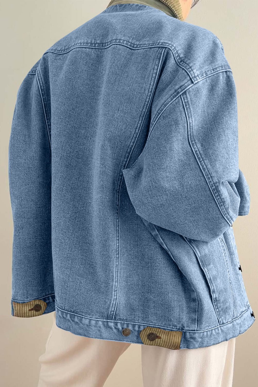 Nebesno modra vintage denim jakna z velvetnim ovratnikom