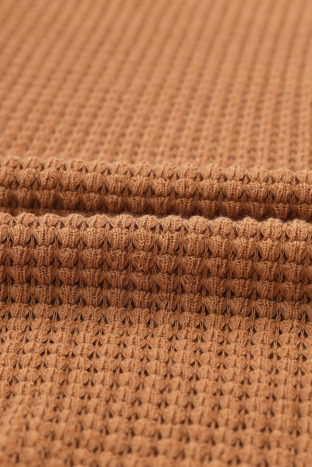 Camicia casual con bottoni in maglia a nido d'ape marrone