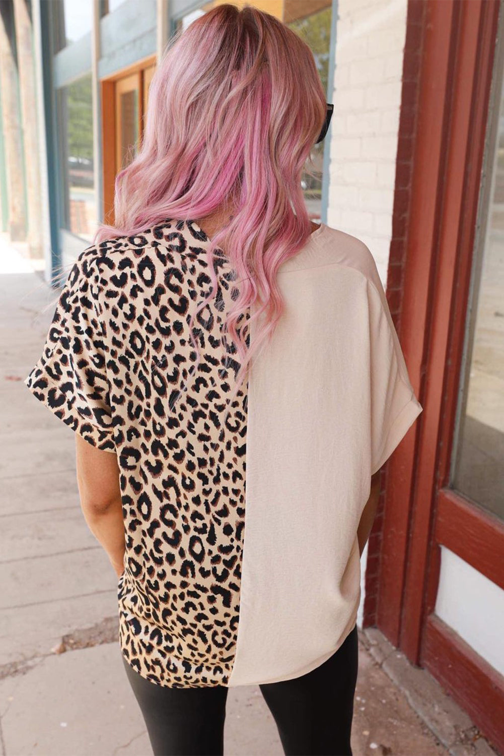 Kaki kontrastna bluza z leopardjim barvnim blokom