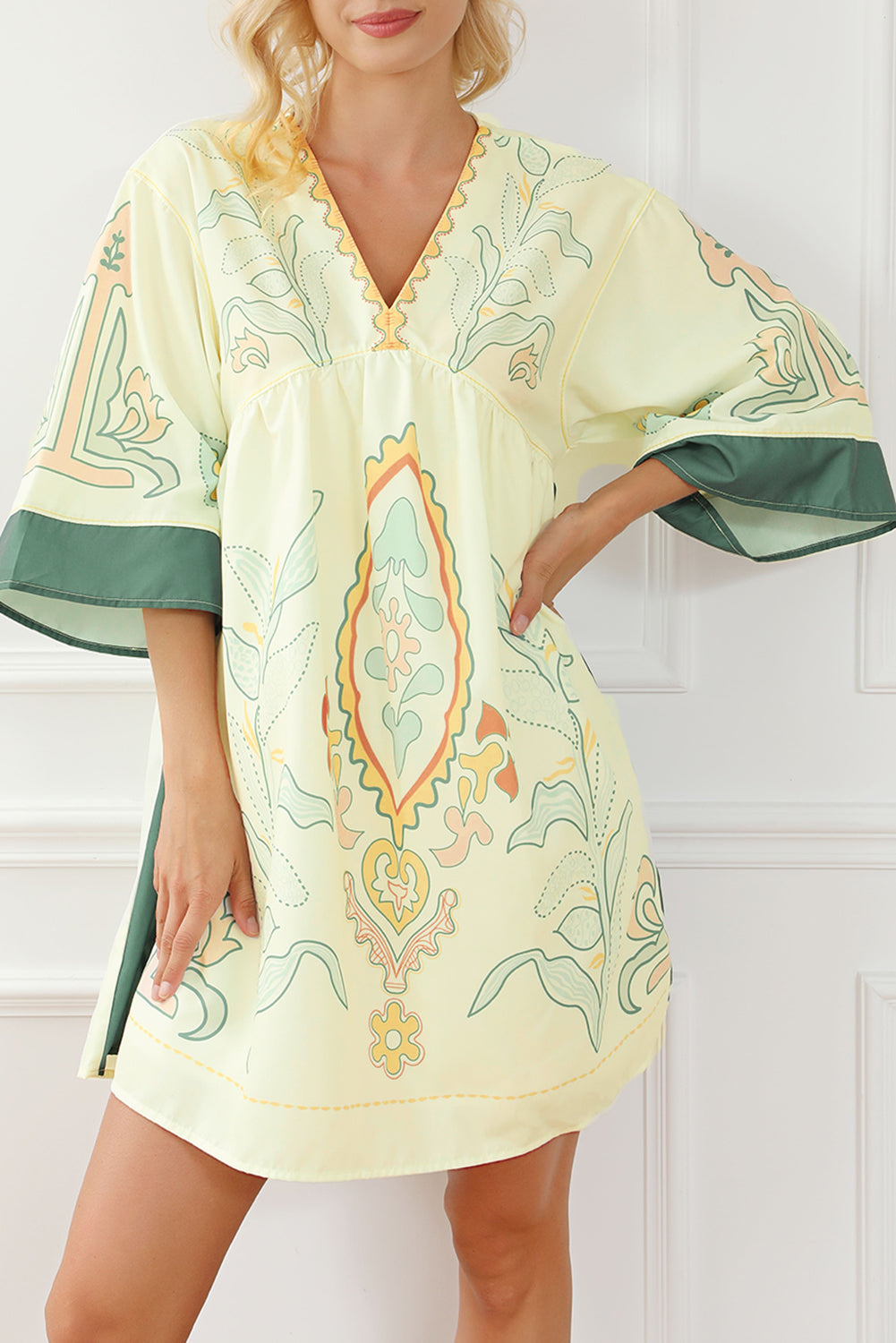 Robe kimono courte multicolore à imprimé bohème, col en V, taille empire