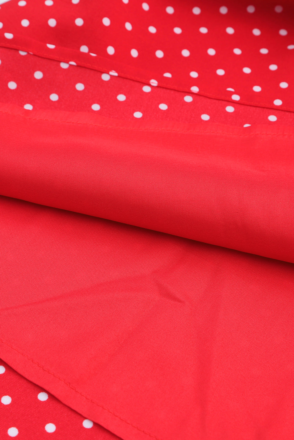 Vatreno crvena haljina s V izrezom i rukavima s volanima