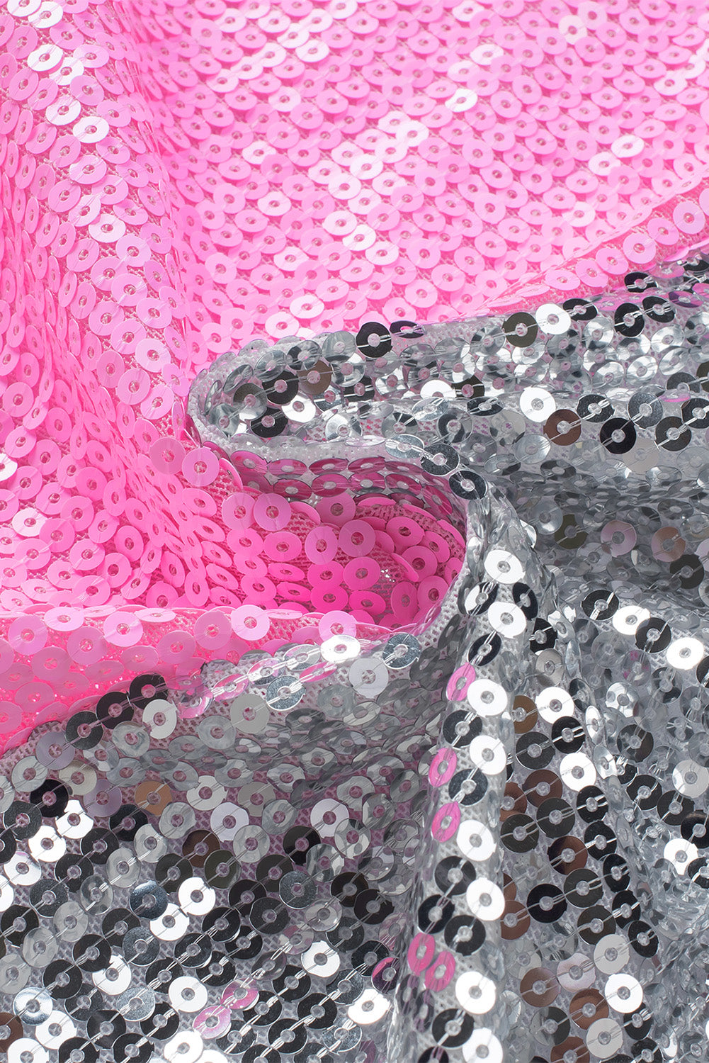Ružičasta šljokičasta mini haljina s pomaknutim rukavima