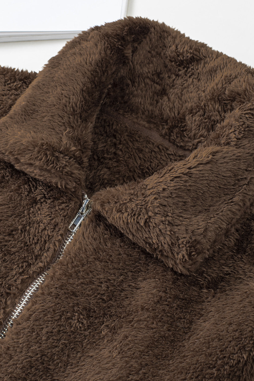 Lässiger Mantel aus Fleece mit Reißverschluss und Taschen
