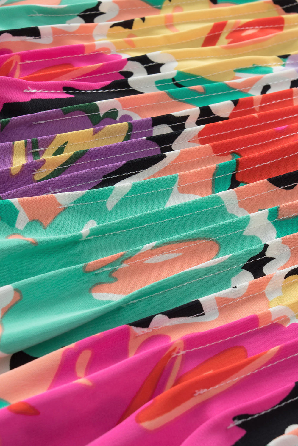 Chemisier plissé multicolore à imprimé floral abstrait et col à volants