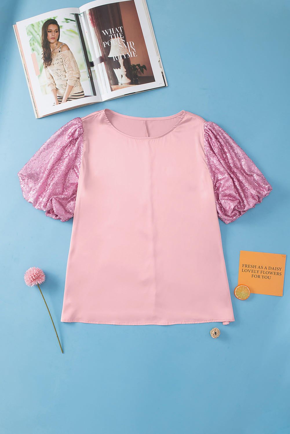 Rožnata majica velike velikosti z bleščicami in mehurčki