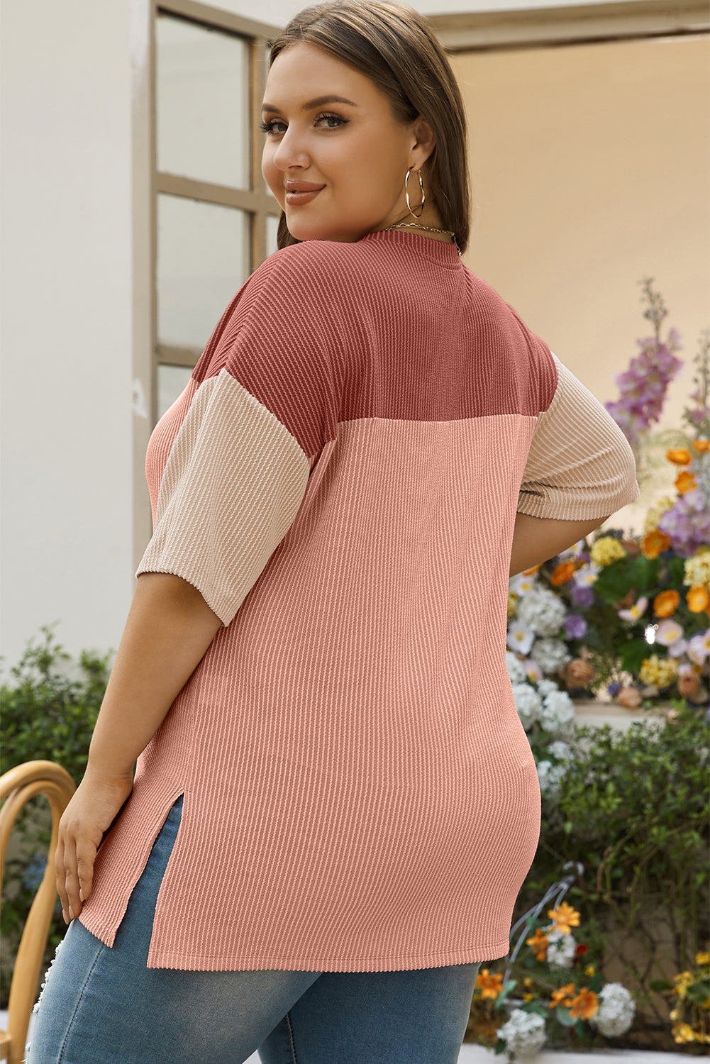 Ružičasto ružičasta rebrasta Colorblock majica velike veličine