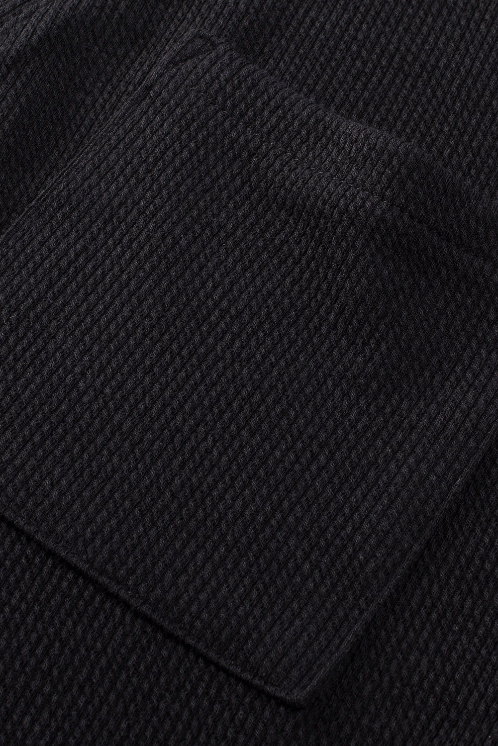 Schwarzer, gebürsteter, gerippter Langarm-Strampler mit geteiltem V-Ausschnitt und Knöpfen
