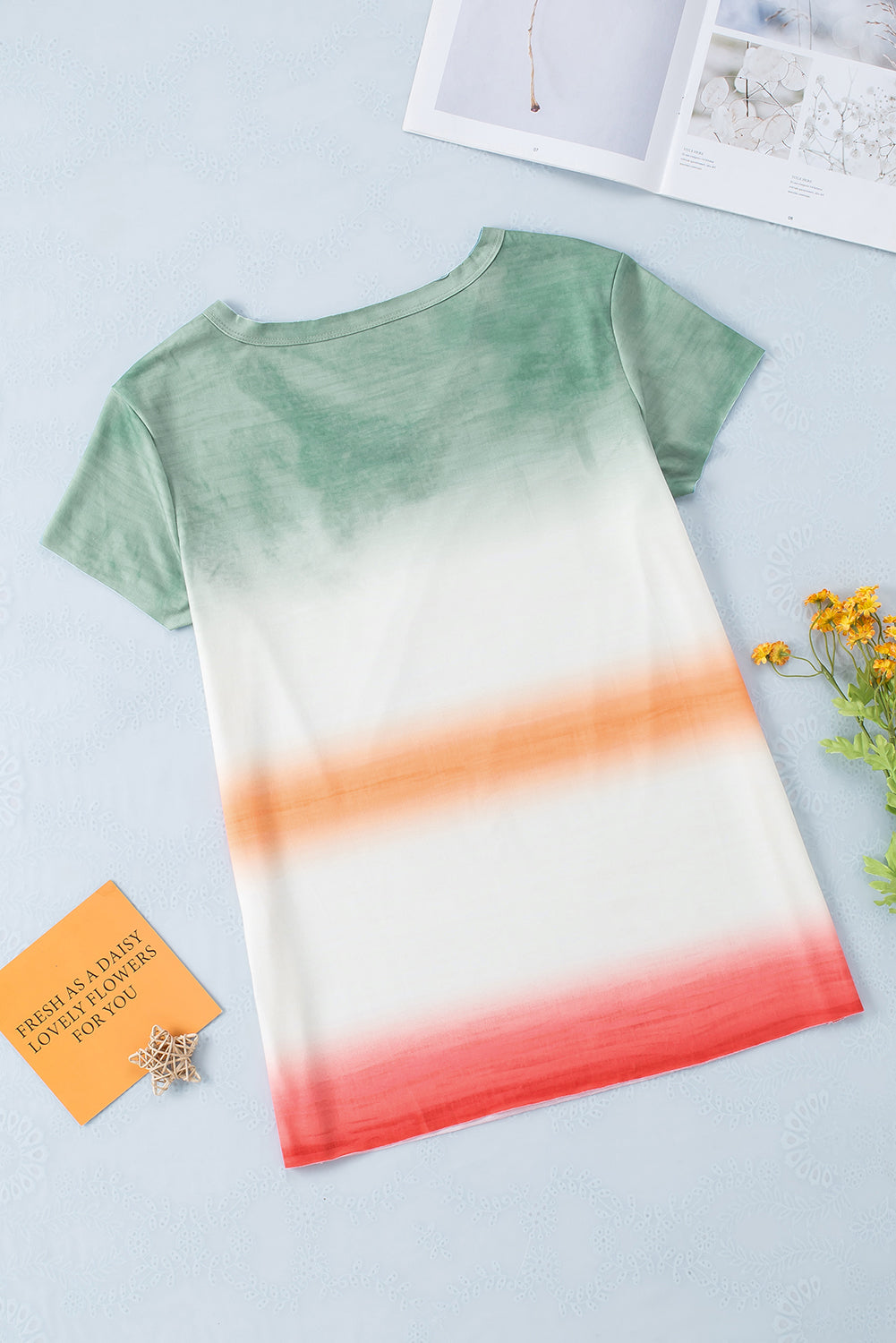 T-shirt con scollo a V effetto tie-dye multicolore
