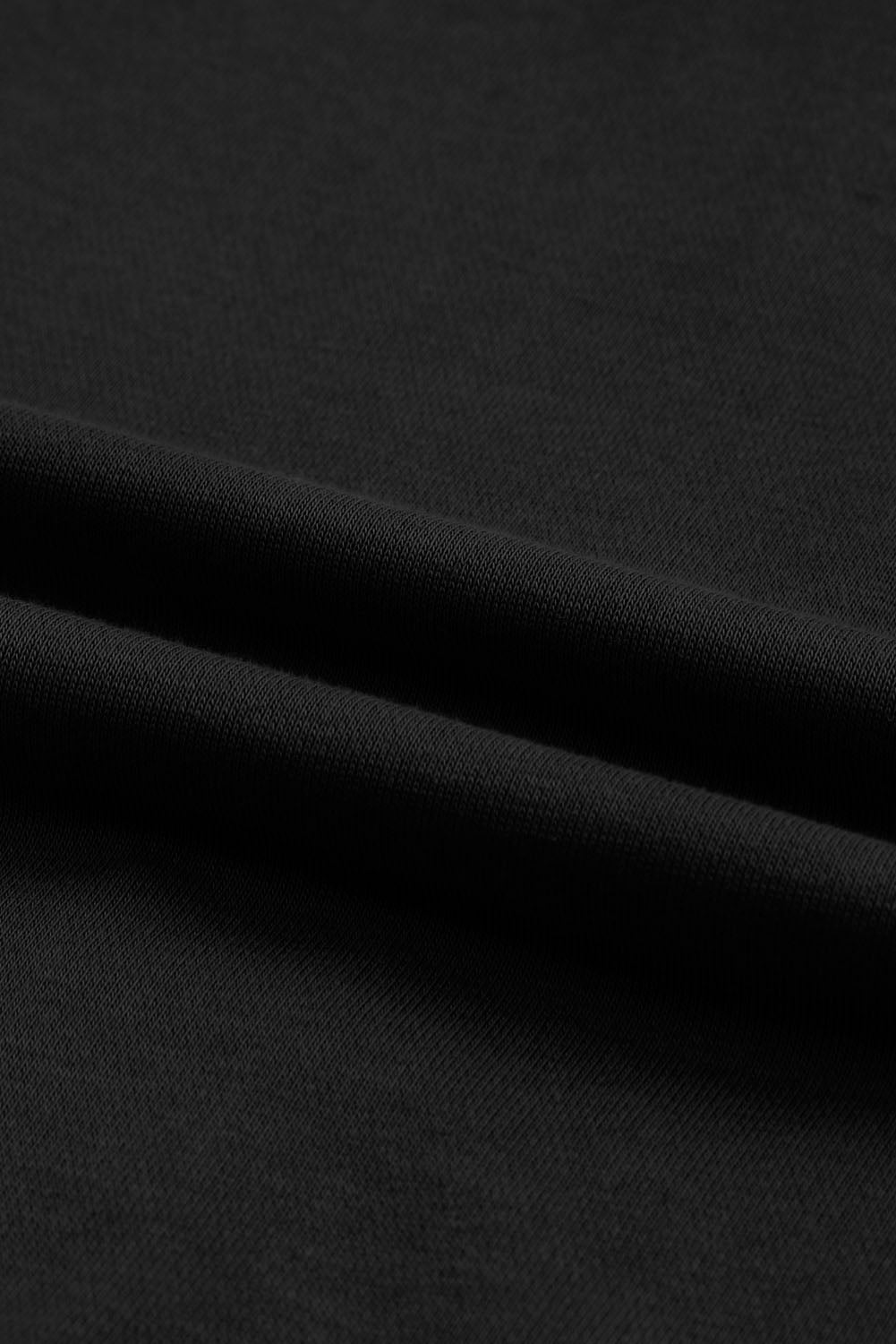 Črn pulover s kapuco in polno zadrgo z izpostavljenimi šivi