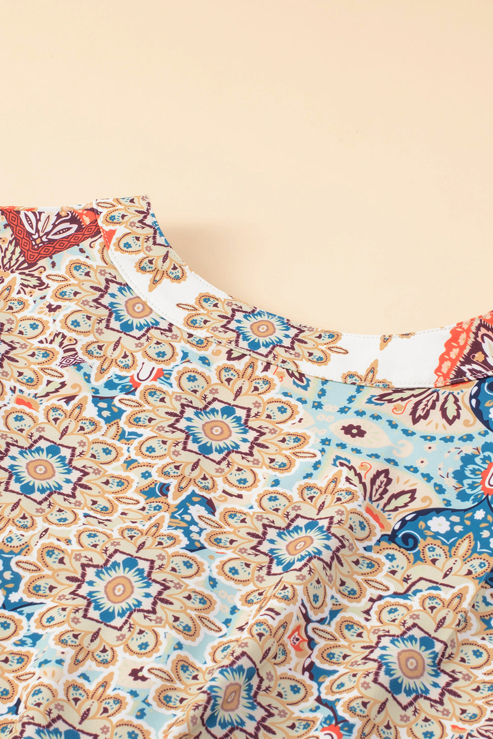 Rjava mini obleka z vrvico in vintage cvetličnim vzorcem velike velikosti