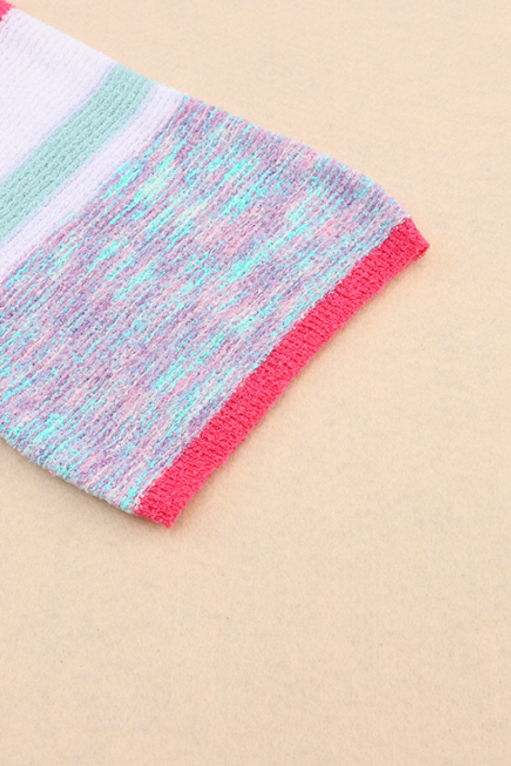 Top lavorato a maglia con maniche a tre quarti a righe color block rosa