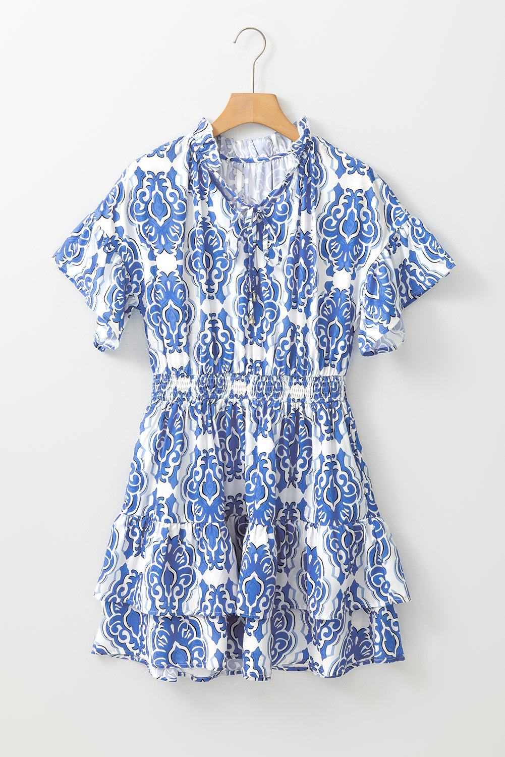 Ashleigh Blaues Vintage-Kleid mit Blumenmuster und weiten Rüschenärmeln