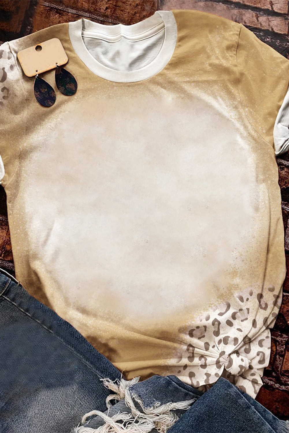 Kaki izbijeljena majica s okruglim izrezom s leopard uzorkom