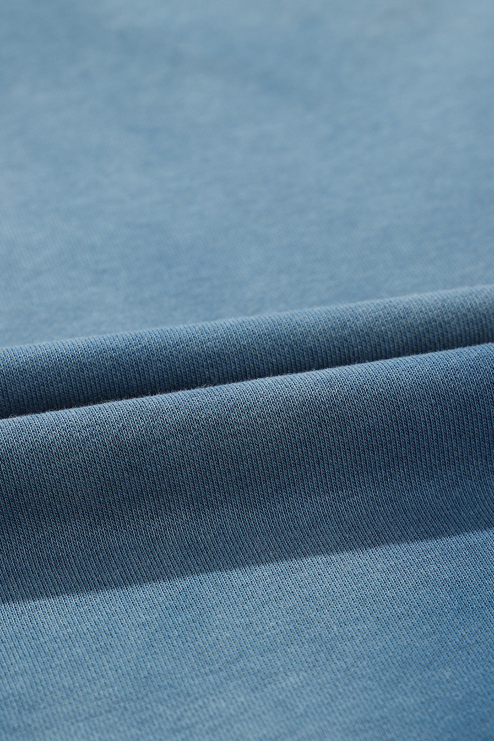 Sweat à capuche bleu uni avec poche kangourou et cordon de serrage